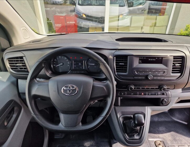 Toyota ProAce Skříň 2,0 l 106 kw