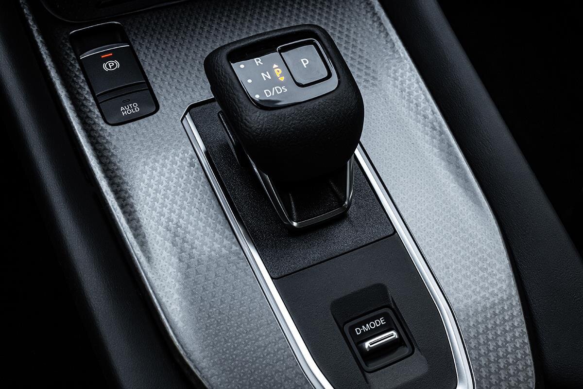 Nissan Qashqai SUV / Terénní 1,3 l 116 kw