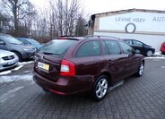Škoda Octavia Kombi 1,2 l 77 kw