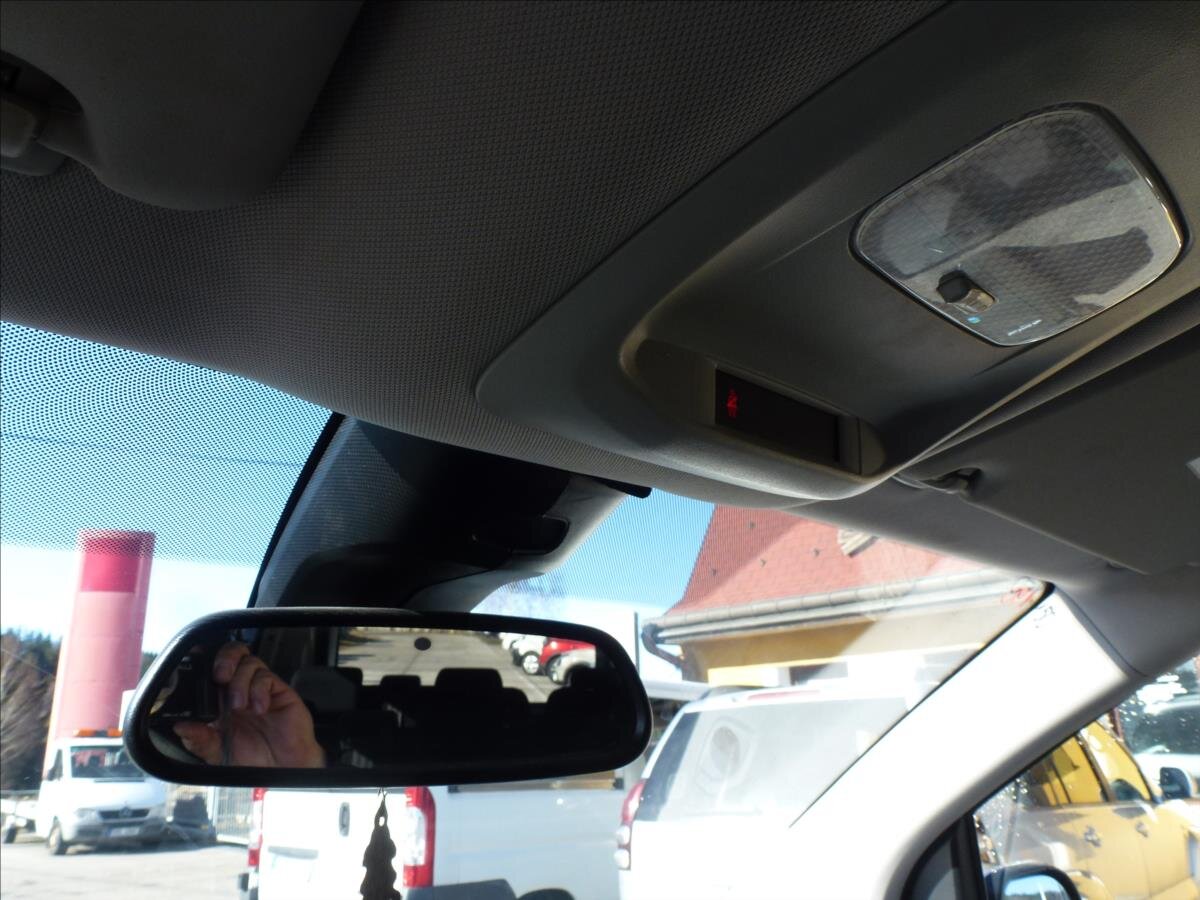 Citroën SpaceTourer Kombi 1,5 l 88 kw