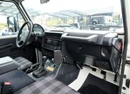 Mercedes-Benz Třídy G 16