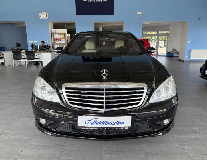 Mercedes-Benz Třídy S 2