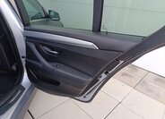 BMW Řada 5 Sedan 3,0 l 180 kw
