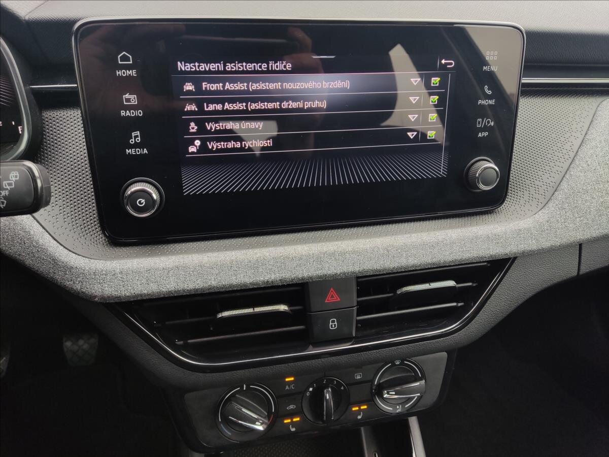 Škoda Scala Hatchback 999,0 85 kw