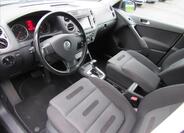 Volkswagen Tiguan 9