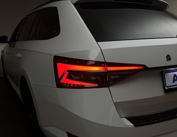 Škoda Superb Kombi 2,0 l 140 kw