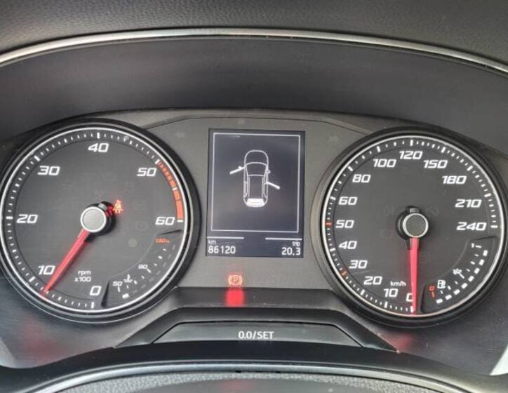 Seat Arona SUV 1,6 l 70 kw