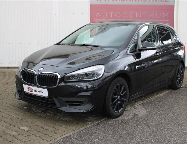 BMW Řada 2 Kombi 1,5 l 103 kw