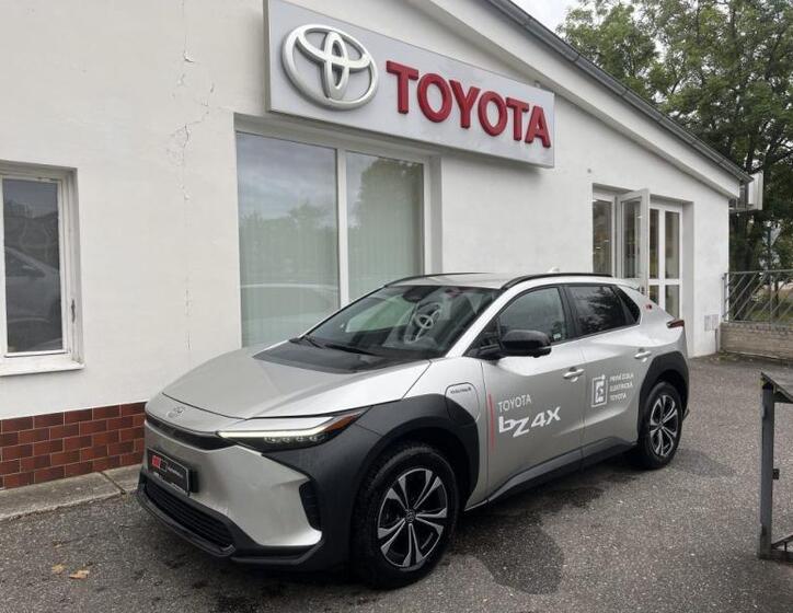 Toyota bZ4X 3