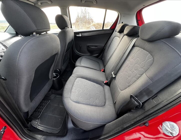 Hyundai i20 Hatchback 1,2 l 57 kw