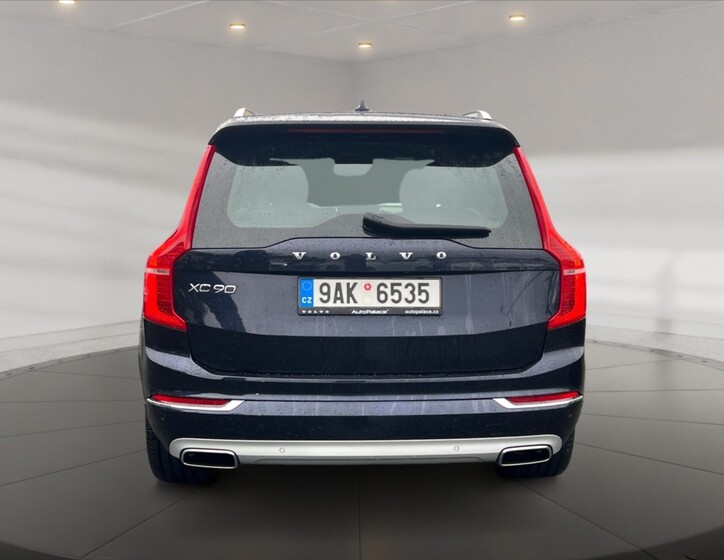 Volvo XC90 5