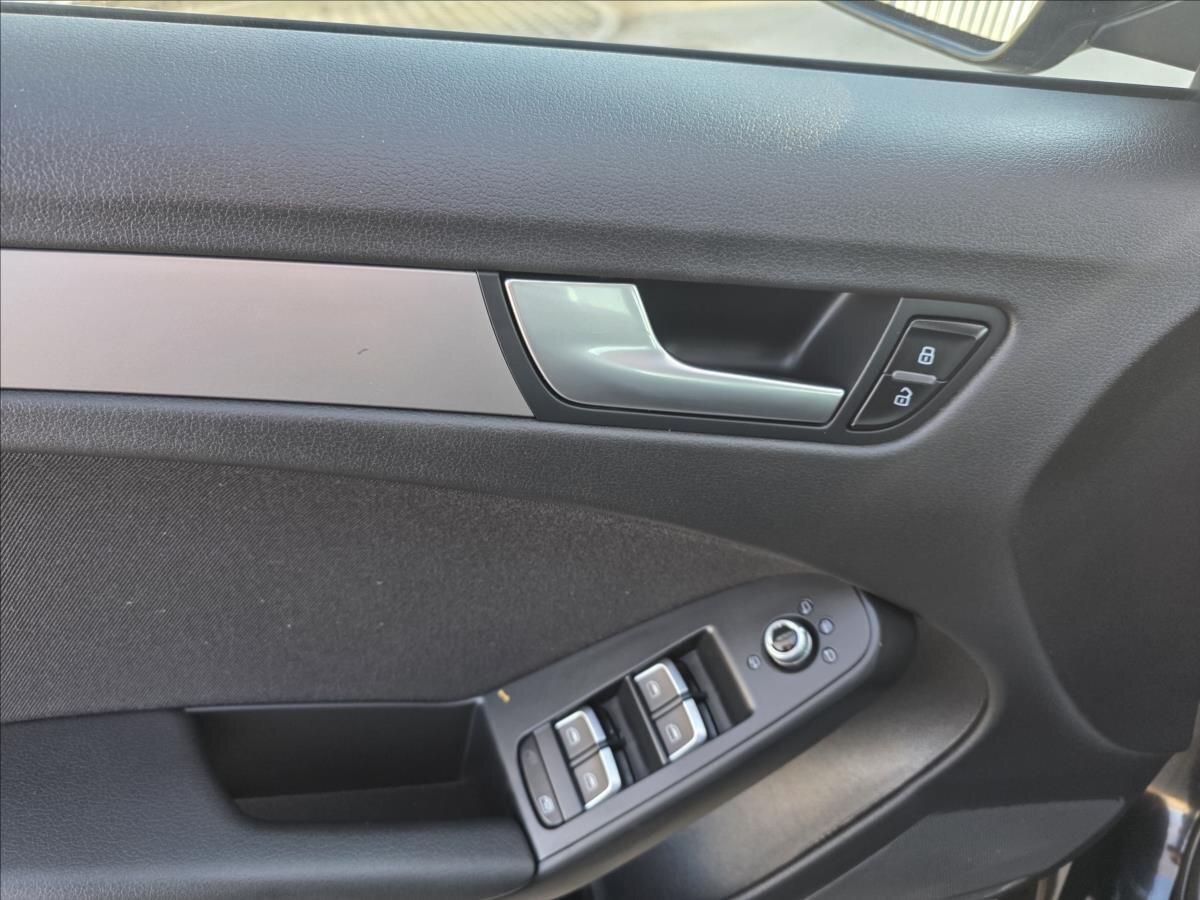 Audi A4 Kombi 2,0 l 100 kw