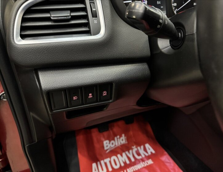 Suzuki SX4 S-Cross 17