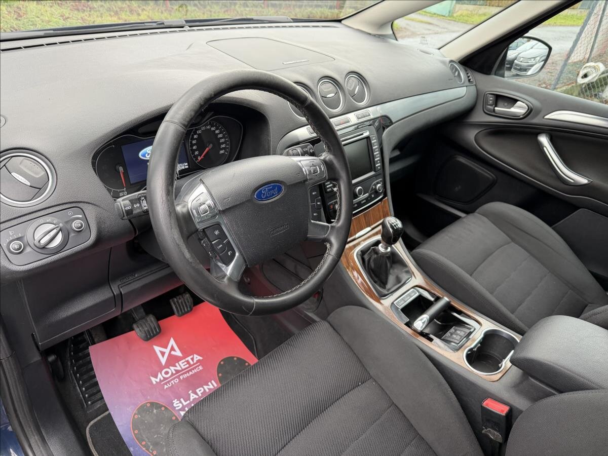 Ford S-MAX MPV 2,2 l 147 kw