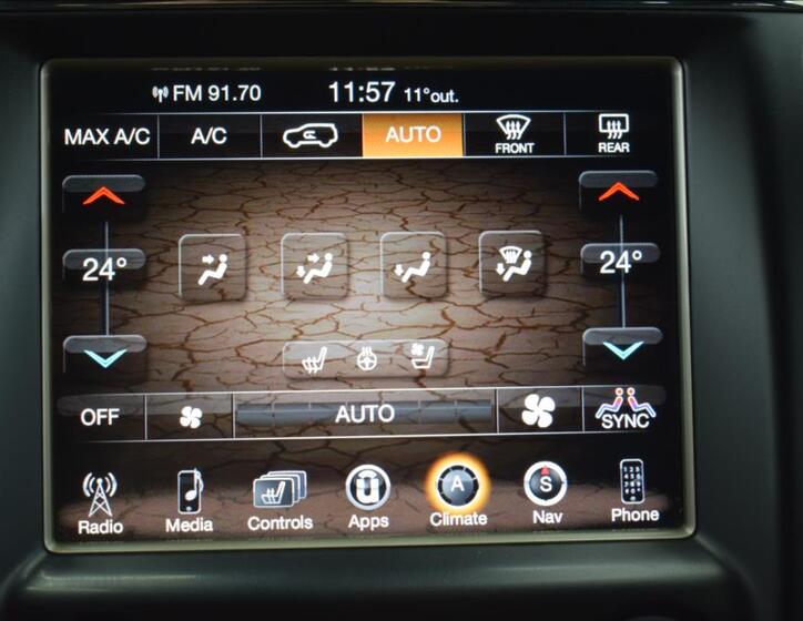 Jeep Grand Cherokee 24