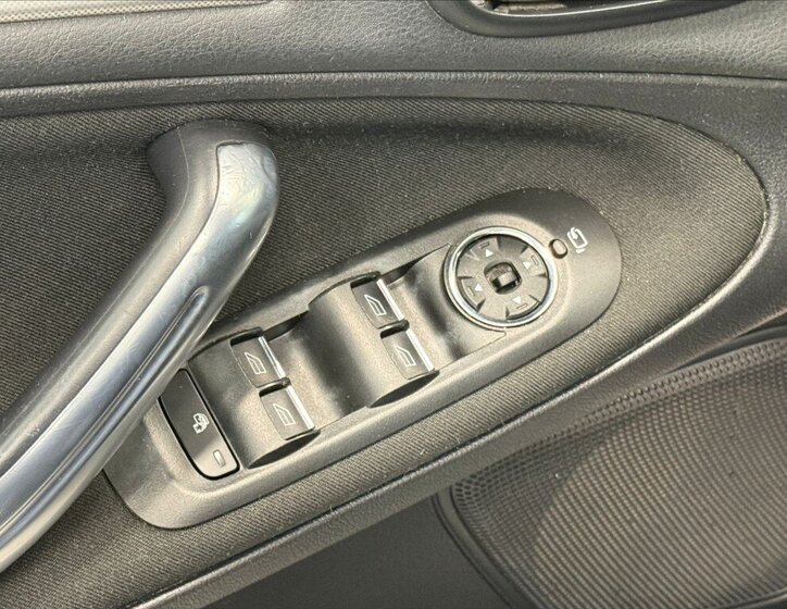 Ford S-MAX MPV 1,6 l 118 kw