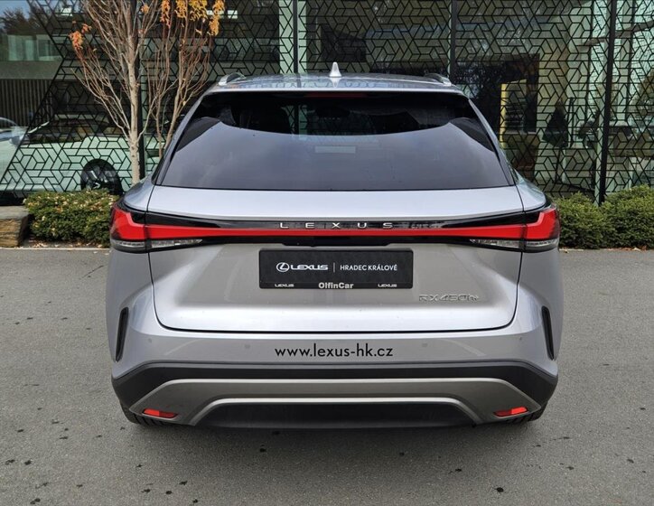 Lexus RX 450h SUV / Terénní 2,5 l 227 kw