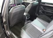 Volkswagen Passat 11