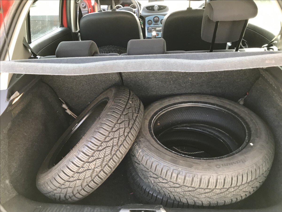 Renault Clio Hatchback 1,1 l 48 kw