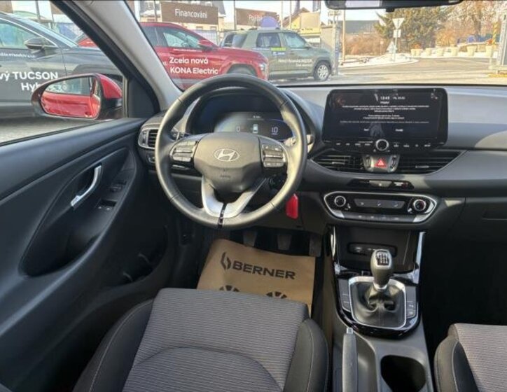 Hyundai i30 Kombi 1,5 l 70 kw