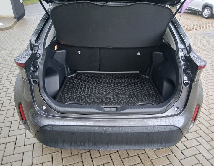 Toyota Yaris Cross SUV 1,5 l 68 kw