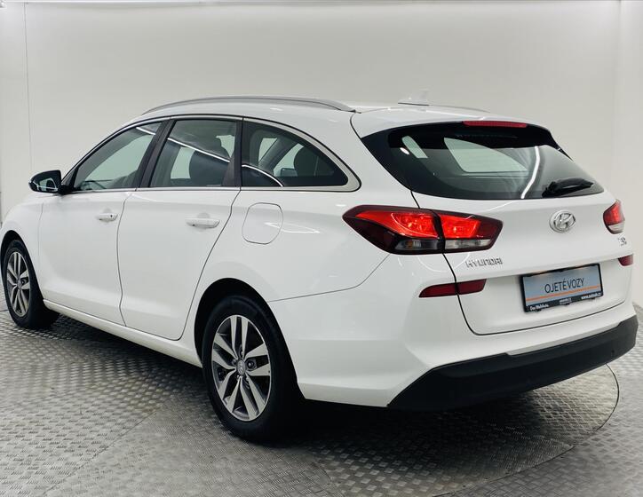 Hyundai i30 21
