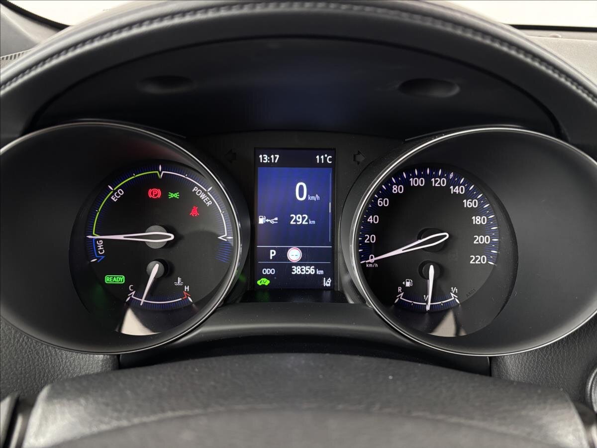 Toyota C-HR SUV / Terénní 2,0 l 135 kw