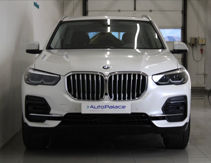 BMW X5 SUV / Terénní 3,0 l 245 kw