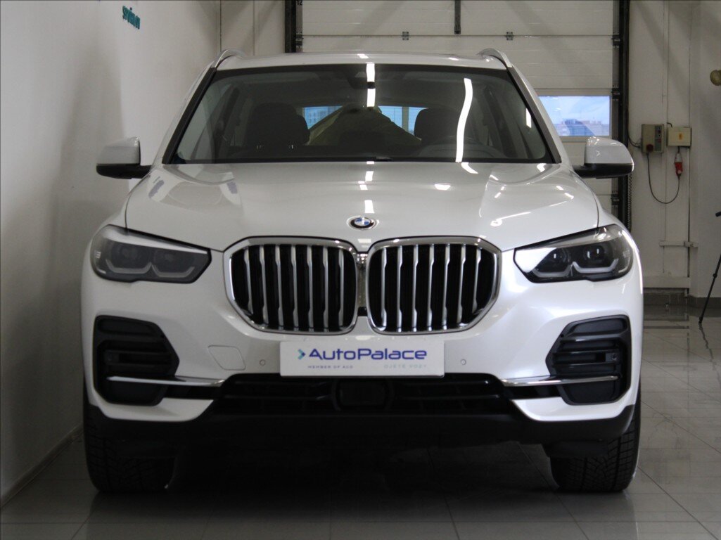 BMW X5 SUV / Terénní 3,0 l 245 kw