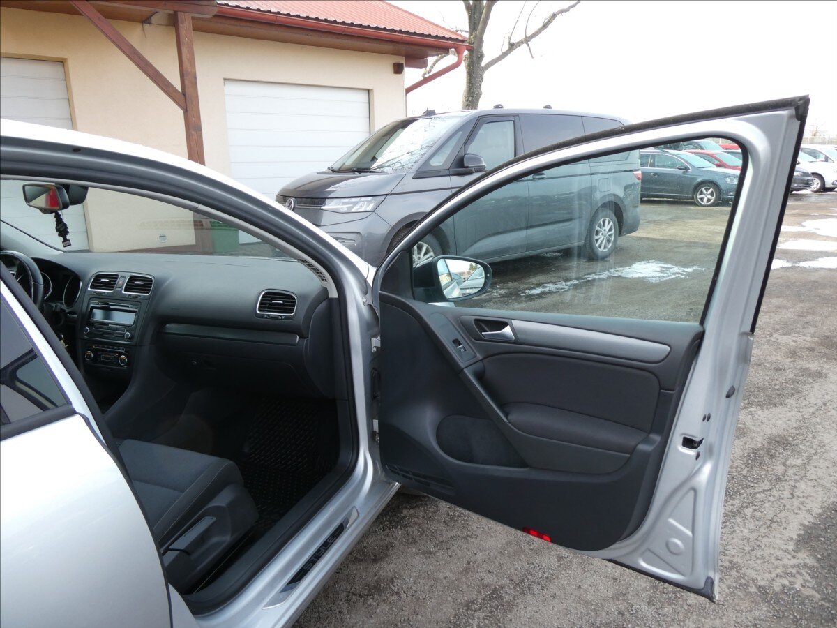 Volkswagen Golf Hatchback 1,4 l 90 kw