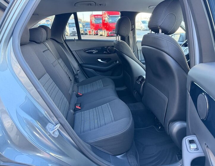 Mercedes-Benz GLC 11