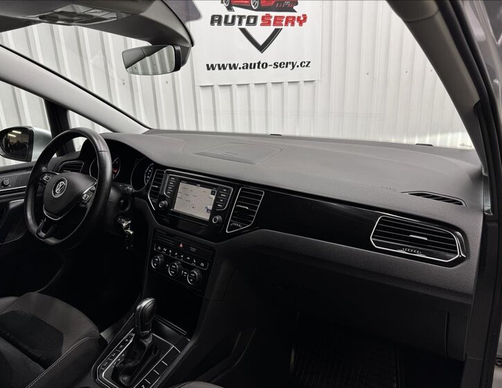 Volkswagen Golf Sportsvan MPV 1,6 l 81 kw