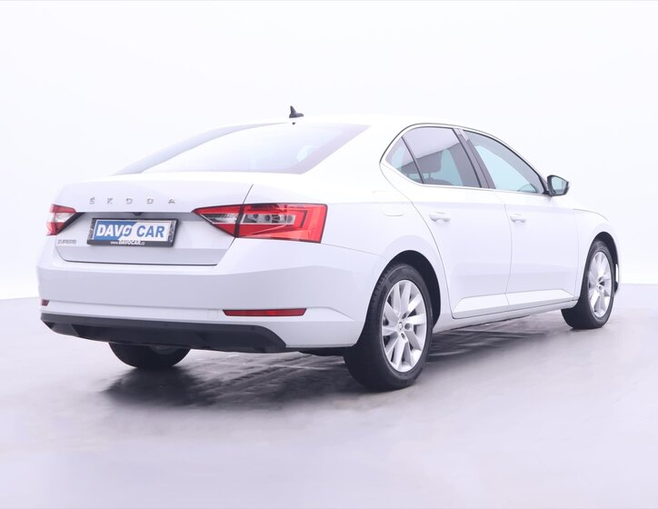 Škoda Superb Liftback 2,0 l 110 kw