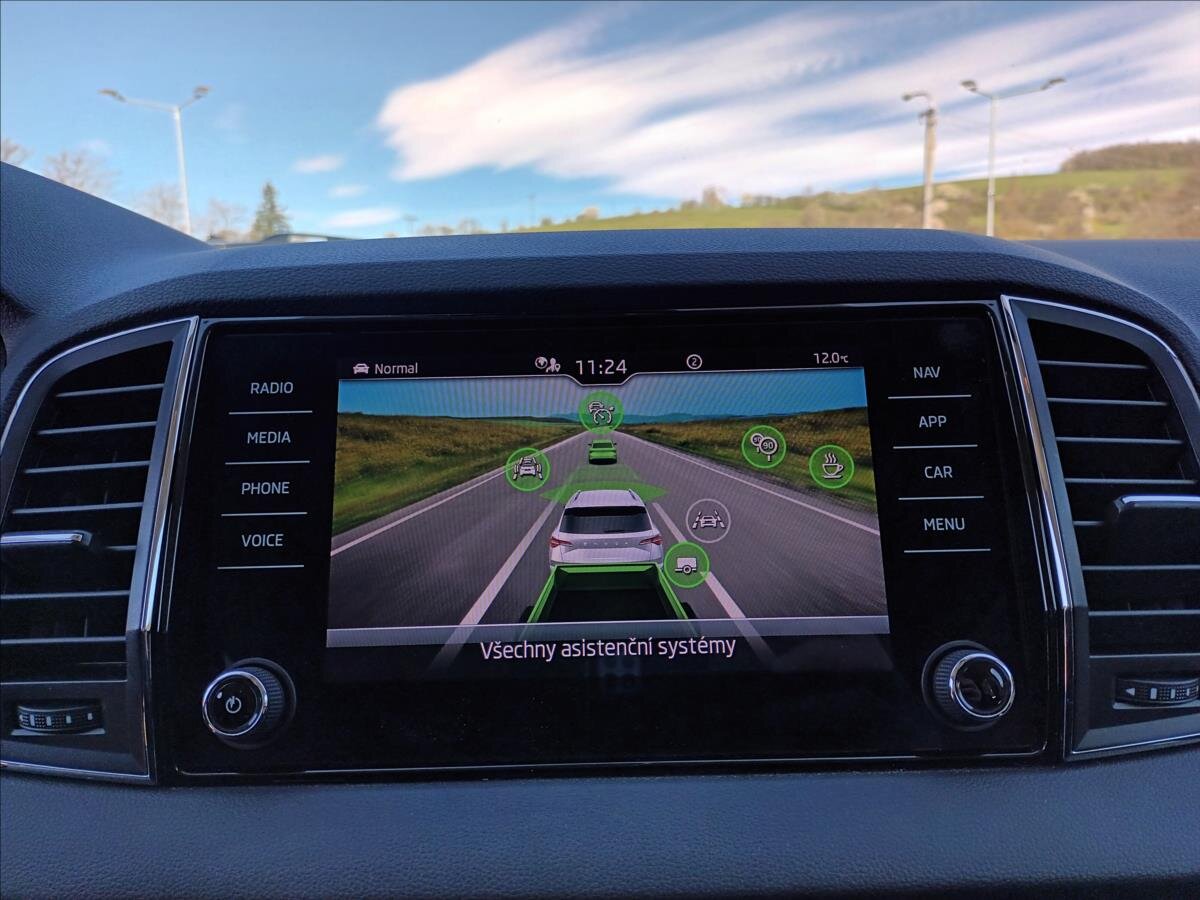 Škoda Karoq SUV / Terénní 2,0 l 110 kw