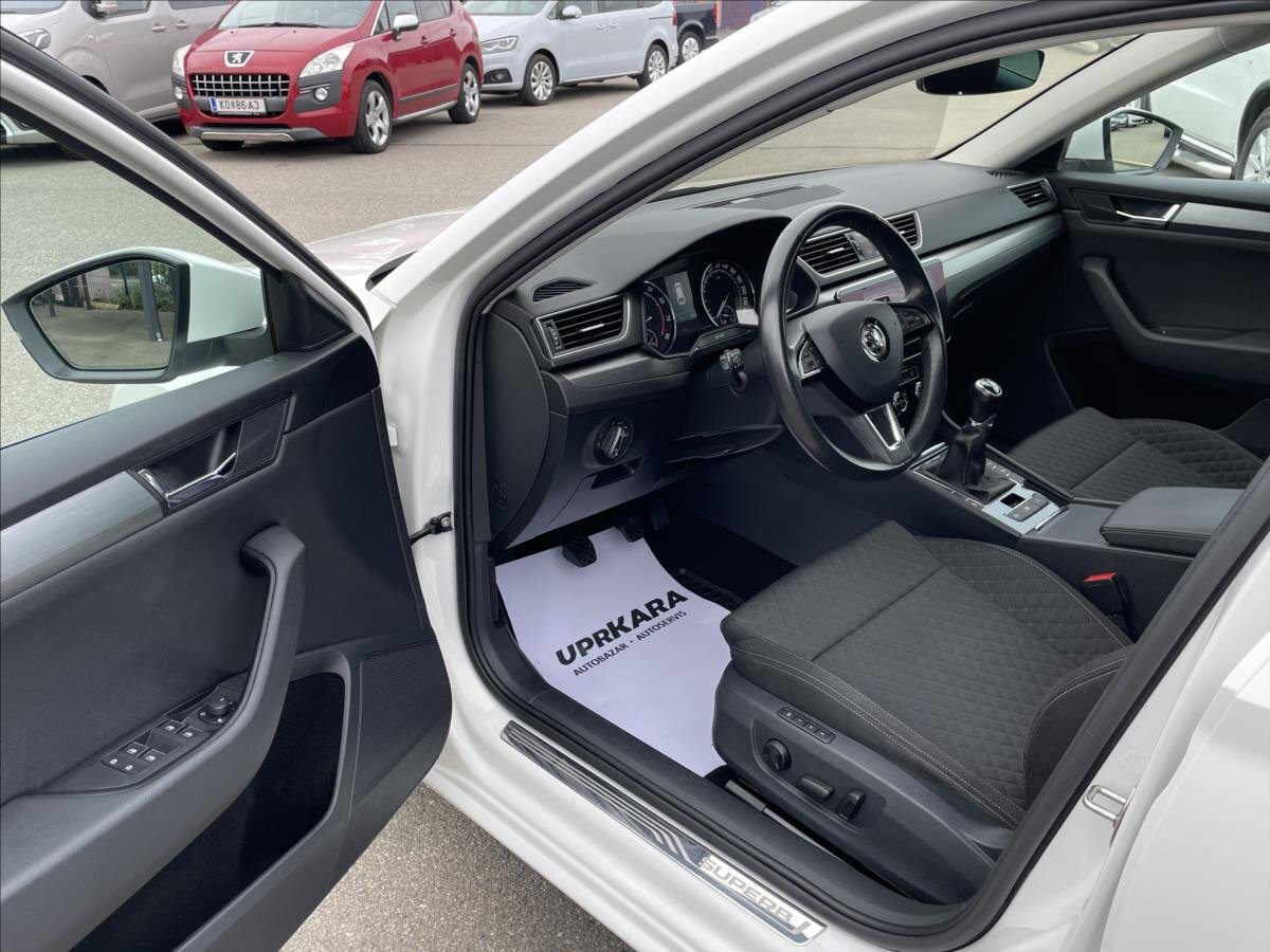 Škoda Superb Kombi 1,4 l 110 kw