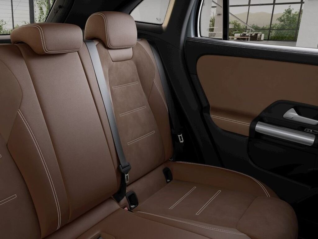 Mercedes-Benz GLA SUV 2,0 l 110 kw