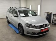 Volkswagen Passat Kombi 2,0 l 103 kw