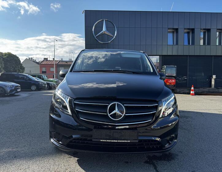 Mercedes-Benz Vito 8