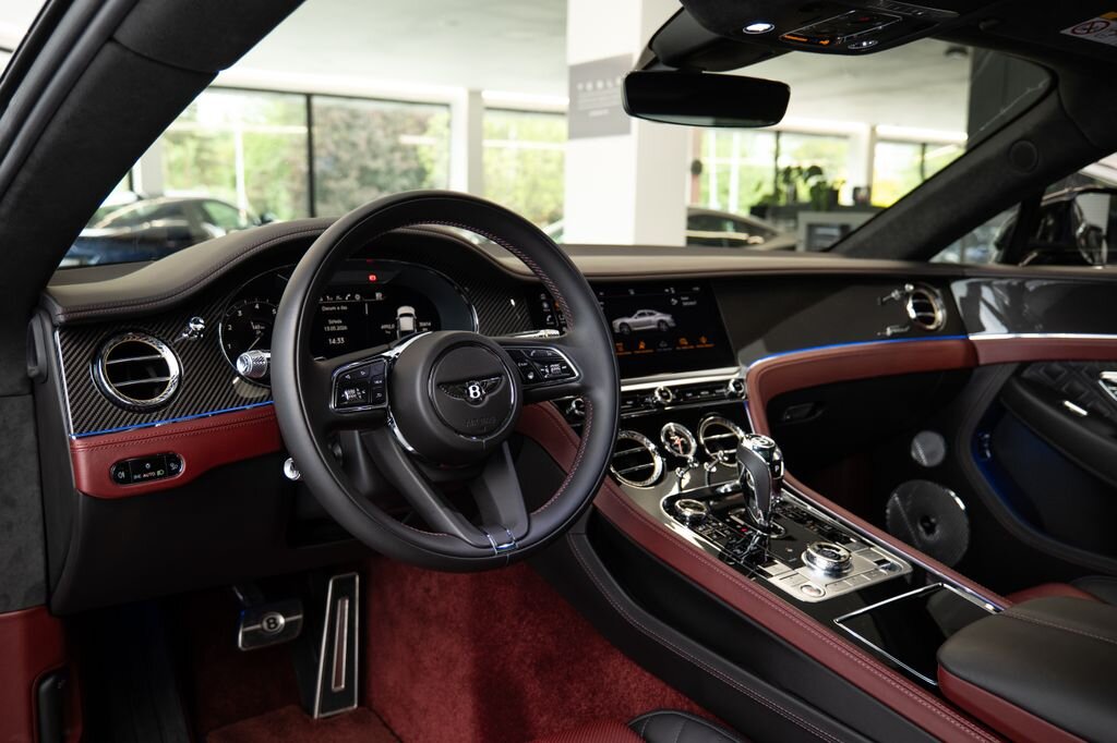 Bentley Continental GT Kupé 6,0 l 485 kw