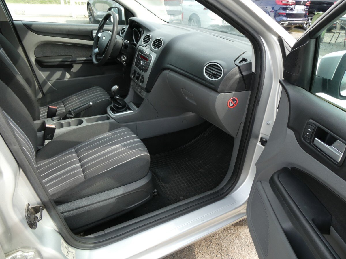 Ford Focus Kombi 1,6 l 74 kw