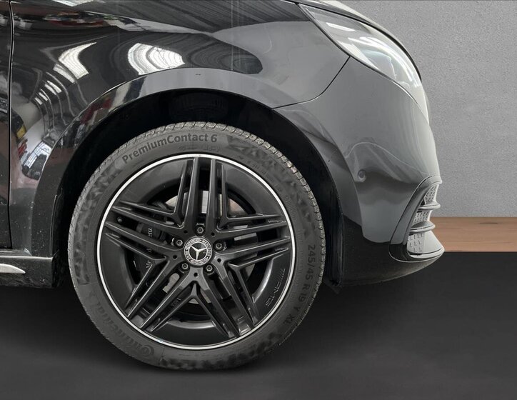 Mercedes-Benz Třídy V 27