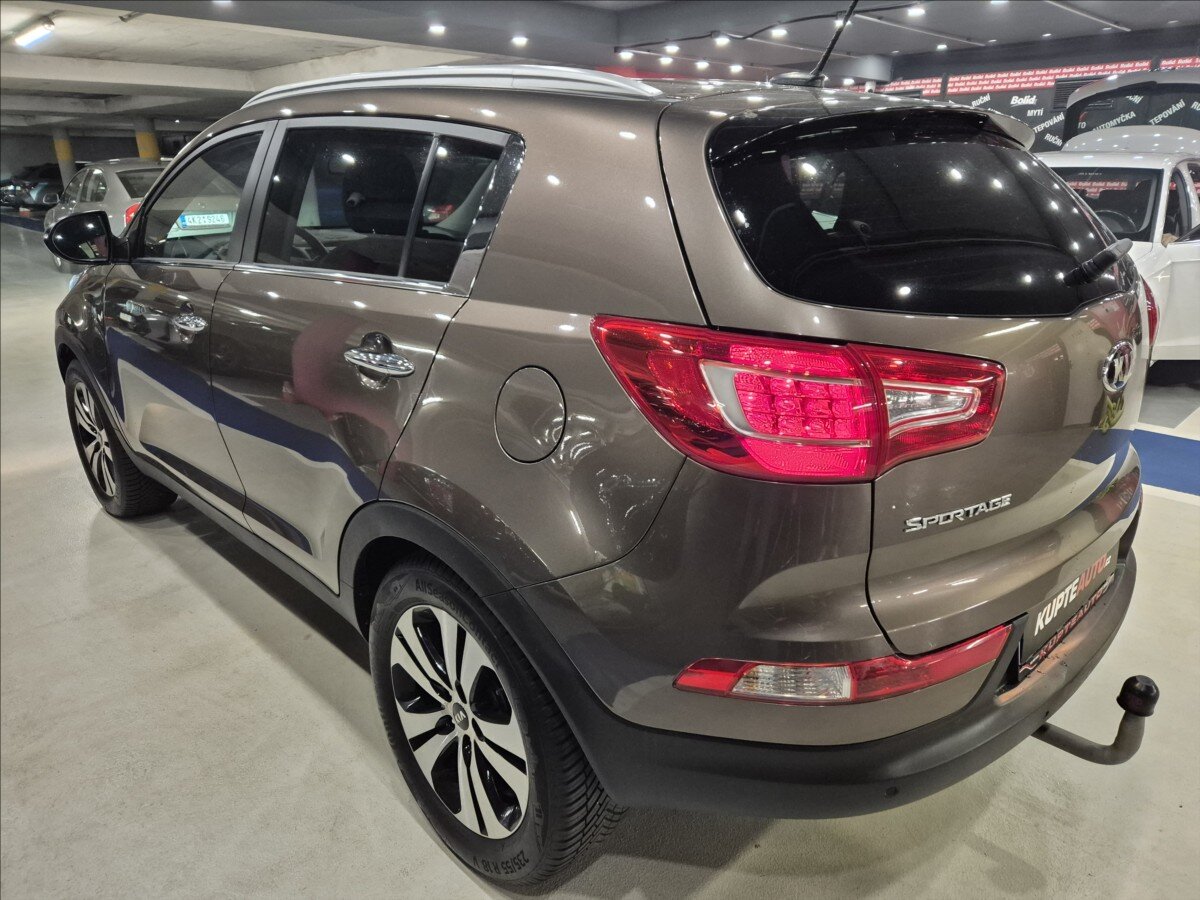 KIA Sportage SUV / Terénní 2,0 l 120 kw