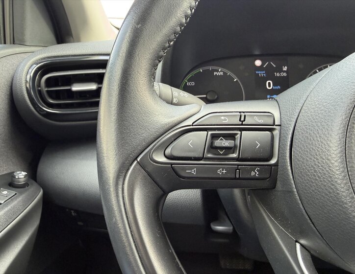 Toyota Yaris Hatchback 1,5 l 68 kw