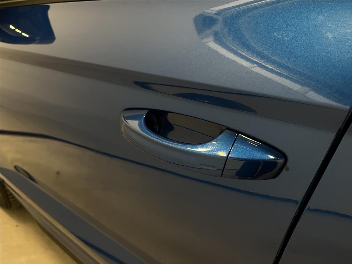 Škoda Karoq SUV 1,5 l 110 kw