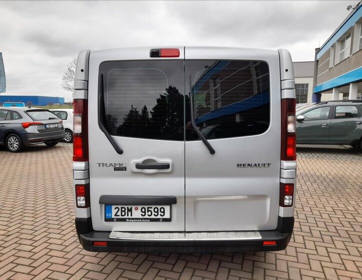 Renault Trafic MPV 2,0 l 107 kw