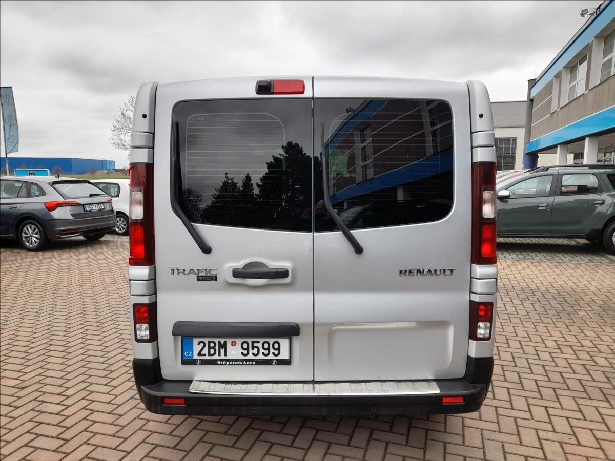 Renault Trafic MPV 2,0 l 107 kw
