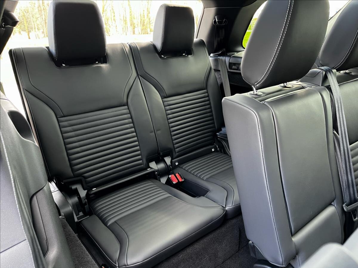 Land Rover Discovery SUV / Terénní 3,0 l 257 kw