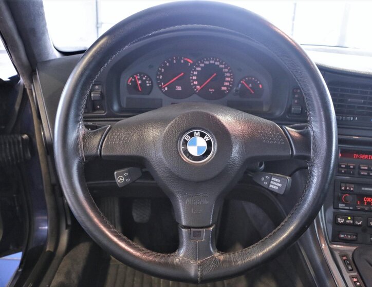 BMW Řada 8 Kupé 5,6 l 280 kw