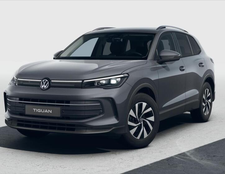 Volkswagen Tiguan 1