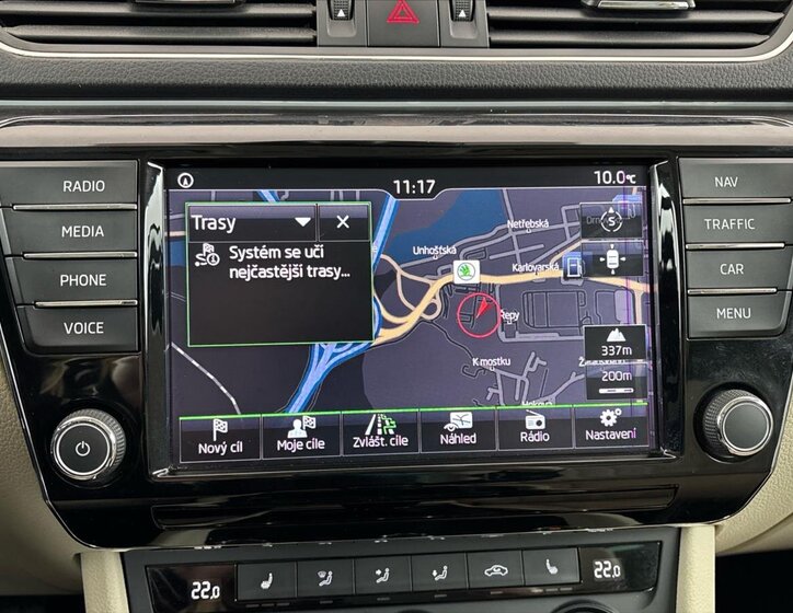 Škoda Superb Liftback 1,4 l 110 kw